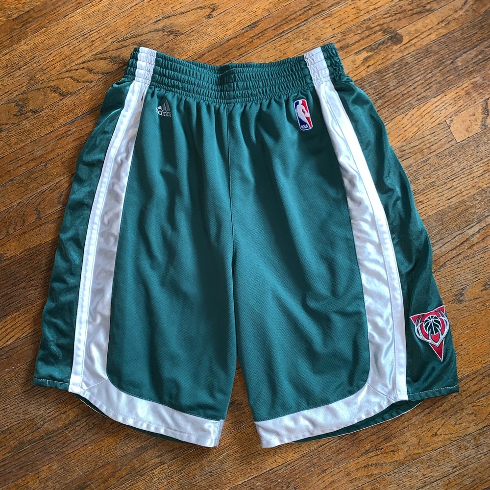 Vintage Milwaukee Bucks Adidas Shorts